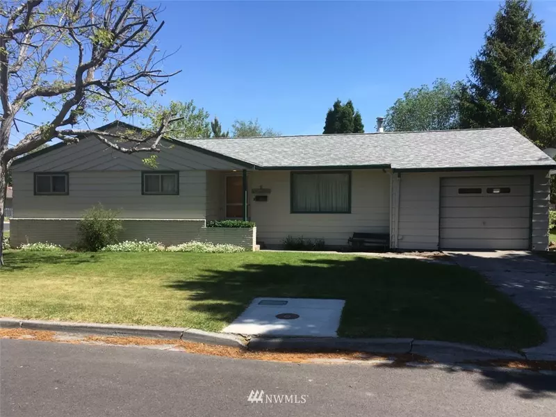 6 G ST SW, Ephrata, WA 98823