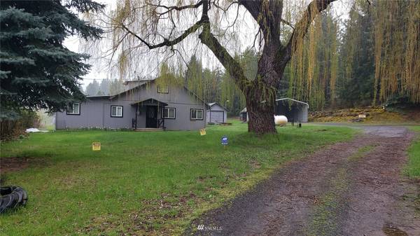 19824 N Sands RD, Colbert, WA 99005