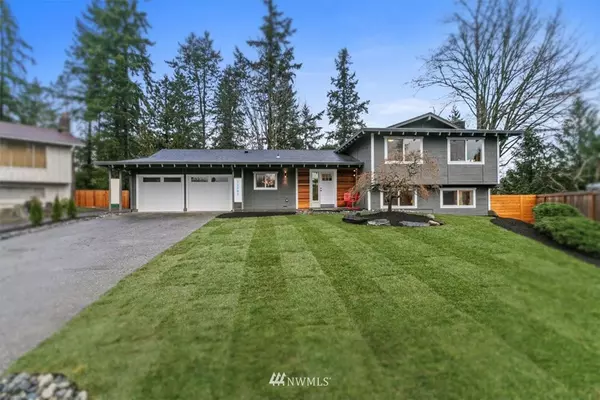 12562 SE 70th ST, Newcastle, WA 98056