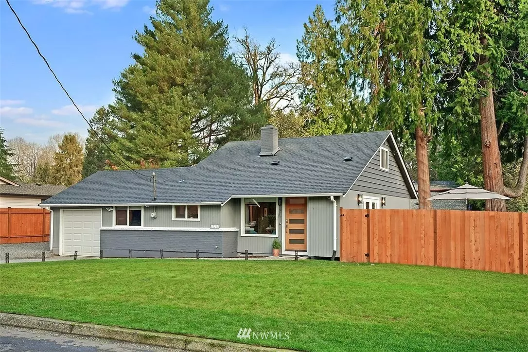 Kirkland, WA 98034,12208 96th PL NE