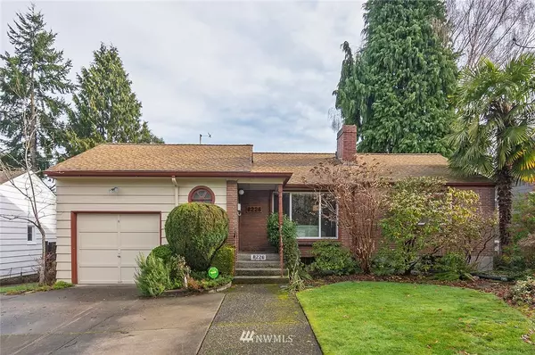8226 42nd AVE NE, Seattle, WA 98115
