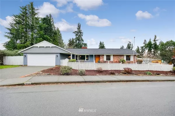 Bellevue, WA 98006,13320 SE 42nd ST