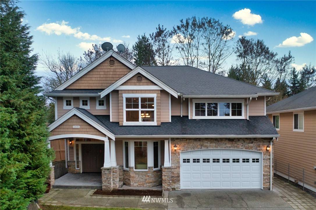 10428 NE 116th ST, Kirkland, WA 98034
