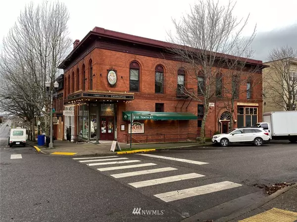 Bellingham, WA 98225,915 Harris AVE