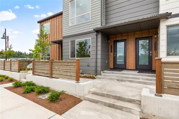32771 Madrona AVE SE, Black Diamond, WA 98010