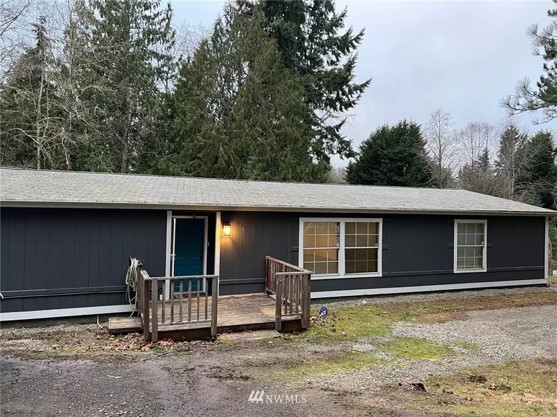 6930 E Polk AVE, Port Orchard, WA 98366