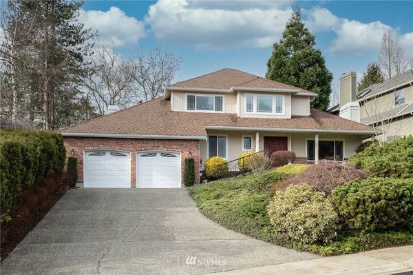 8435 128th AVE SE, Newcastle, WA 98056