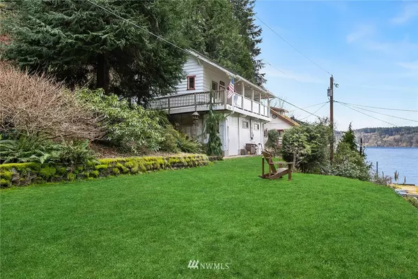 14745 SW Spring Beach RD, Vashon, WA 98070