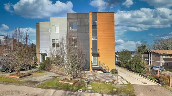 1602 S Grand ST, Seattle, WA 98144