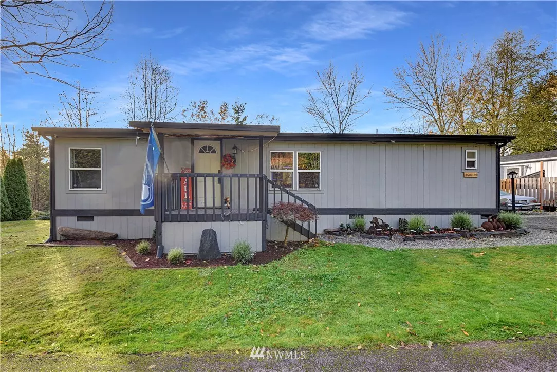 Everett, WA 98203,7701 Hardeson RD #53B