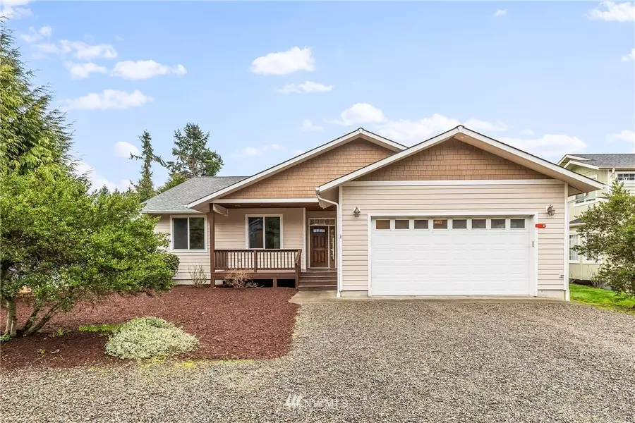 97 Fir CIR, Port Hadlock, WA 98339