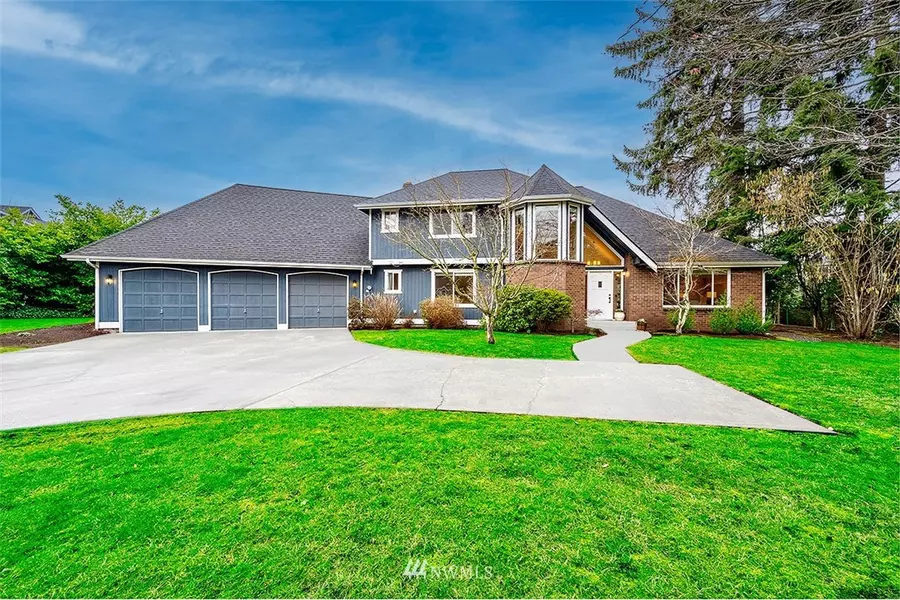 15802 NE 114th CT, Redmond, WA 98052