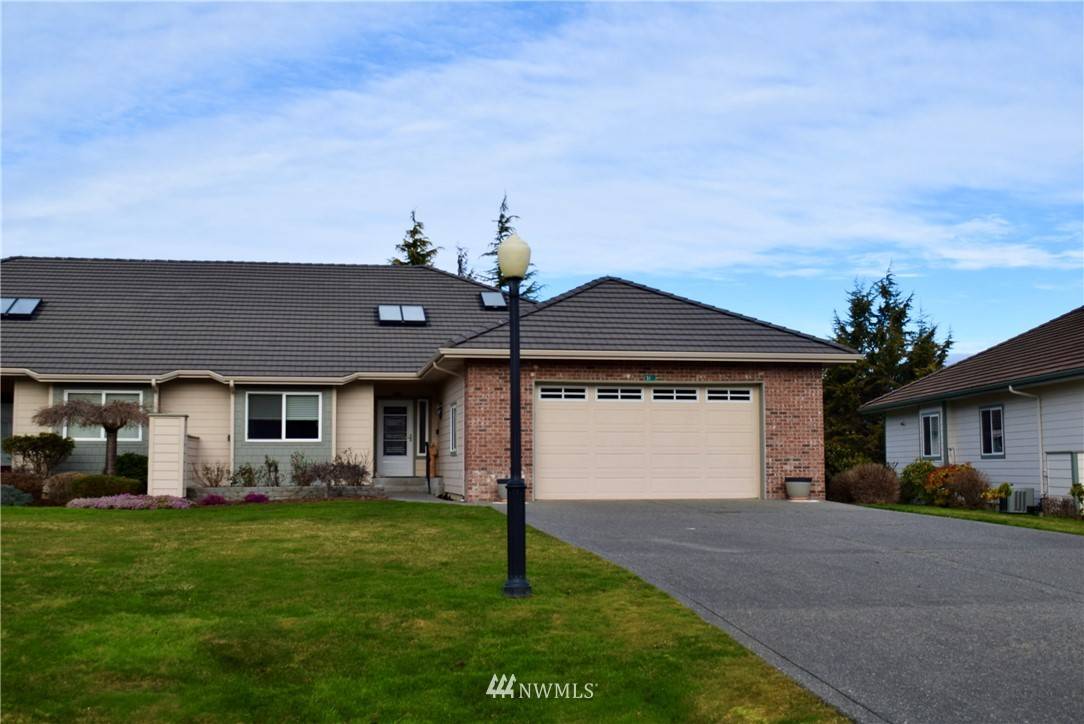 31 Mendel DR, Sequim, WA 98382