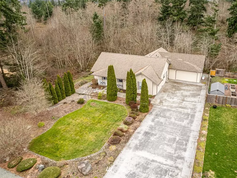 481 Tam O Shanter DR, Camano Island, WA 98282