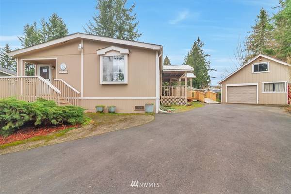 12818 220th AVE E, Bonney Lake, WA 98391