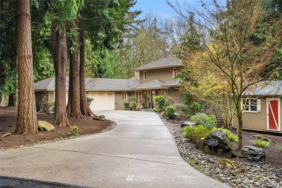 19703 SE 19th ST, Sammamish, WA 98075