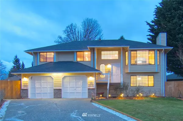 5700 113th PL SW, Mukilteo, WA 98275