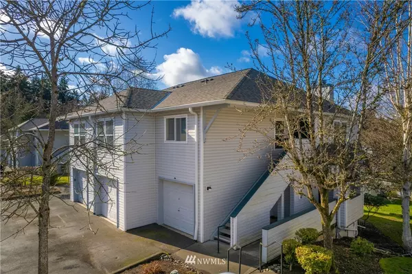 Federal Way, WA 98023,33020 10th AVE SW #P302