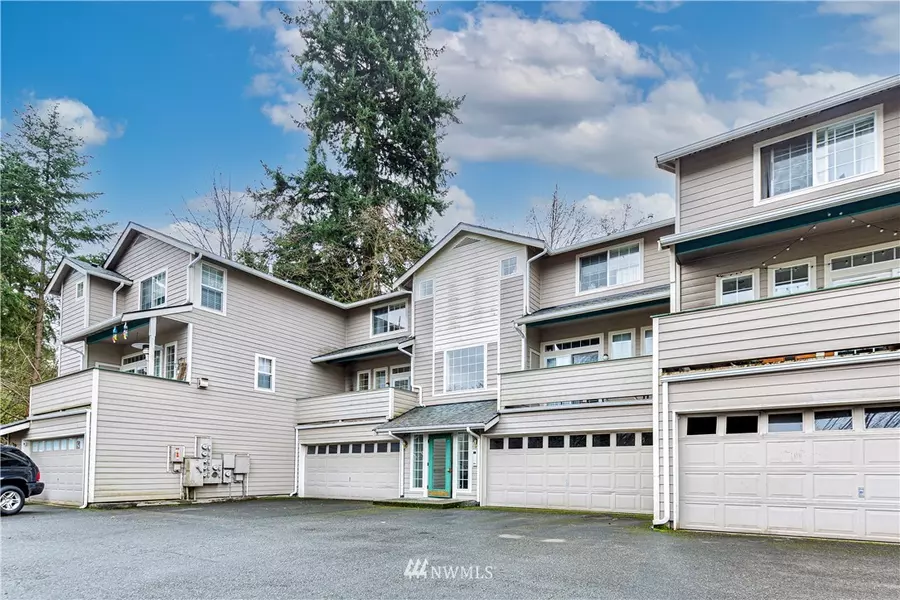 14714 53rd Edmonds AVE W #108, Edmonds, WA 98026