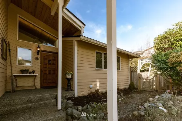 Anacortes, WA 98221,5110 Sterling DR