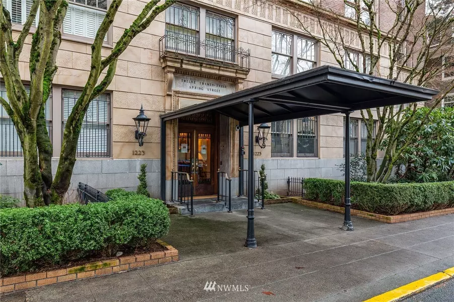 1223 Spring ST #1001, Seattle, WA 98104