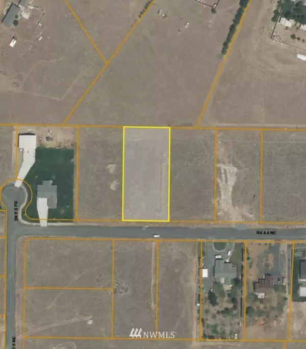 5674 Road 4.4 NE, Moses Lake, WA 98837