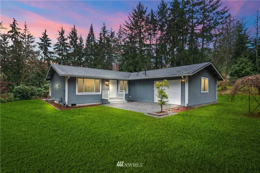 810 130th ST NW, Gig Harbor, WA 98332