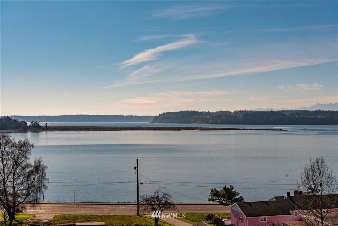 1701 SE 9th AVE #302, Oak Harbor, WA 98277