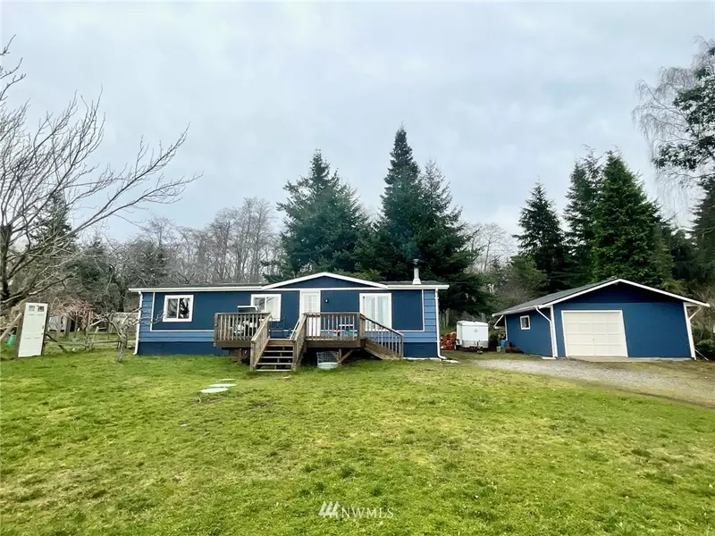 518 Olympic View DR, Coupeville, WA 98239