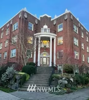 1100 17th AVE #305, Seattle, WA 98122