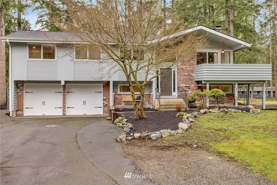 24720 SE 31st PL, Sammamish, WA 98075