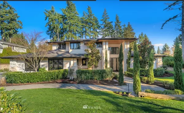 7842 NE 21st ST, Medina, WA 98039