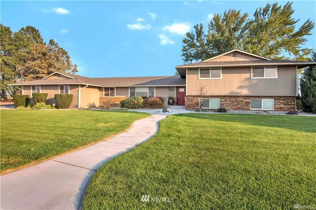 Ephrata, WA 98823,3919 Road 6 NW