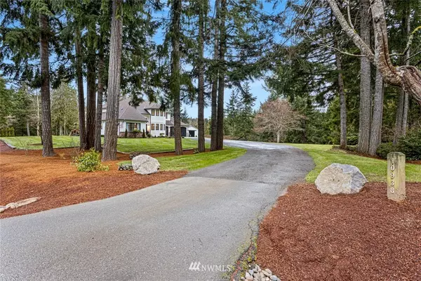 Port Orchard, WA 98367,10938 Woodchuck LN SE