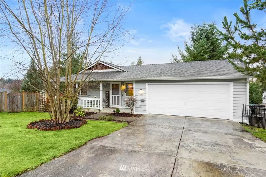 206 Meadow LN, Granite Falls, WA 98252