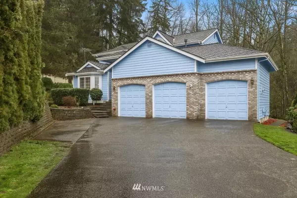 9641 S 194th ST, Renton, WA 98055