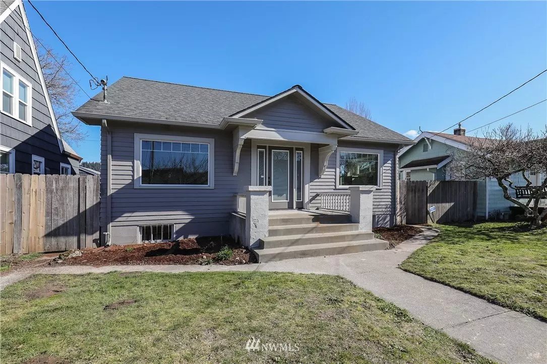 Castle Rock, WA 98611,428 Front AVE SW