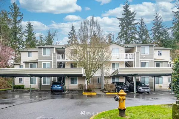 12530 Admiralty WAY #I-302, Everett, WA 98204