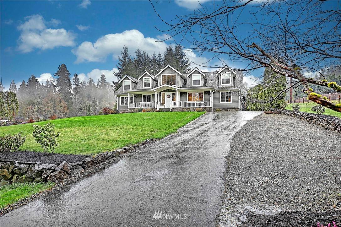 5814 218th ST SE, Woodinville, WA 98072