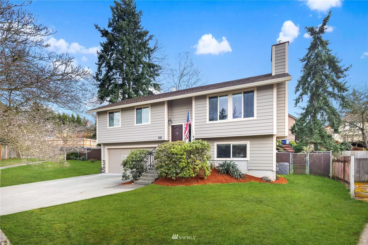 Renton, WA 98056,451 NE Edmonds CT