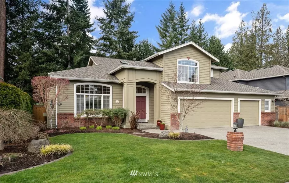 705 NW Everwood DR, Issaquah, WA 98027