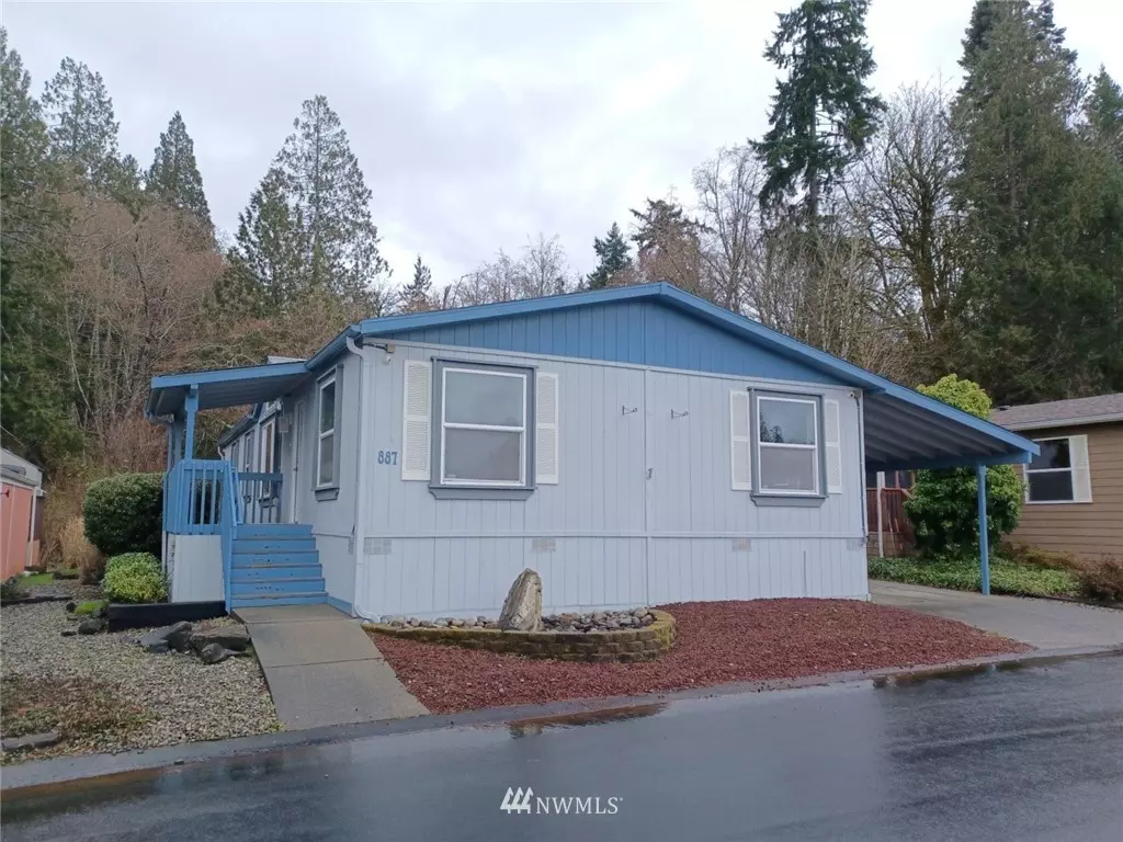 Bremerton, WA 98311,887 NE Saturn LN