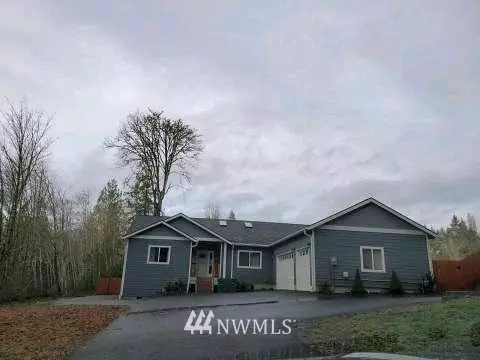 386 NW Beaver Valley RD, Bremerton, WA 98311