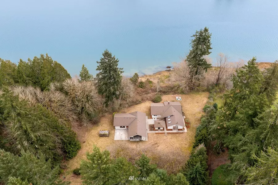 15715 Goodrich DR NW, Gig Harbor, WA 98329