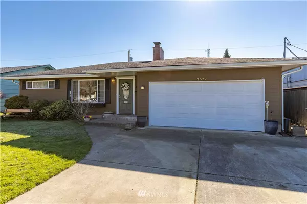 2579 Taylor, Longview, WA 98632