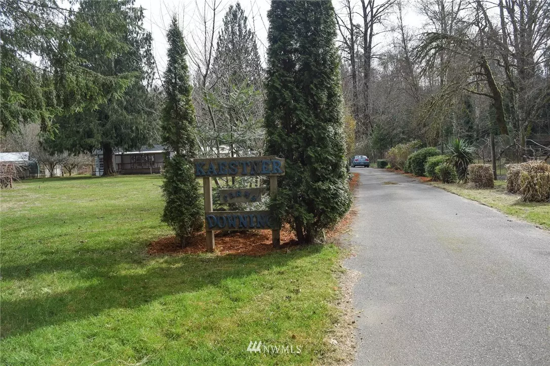 Belfair, WA 98528,120 NE Dusty RD