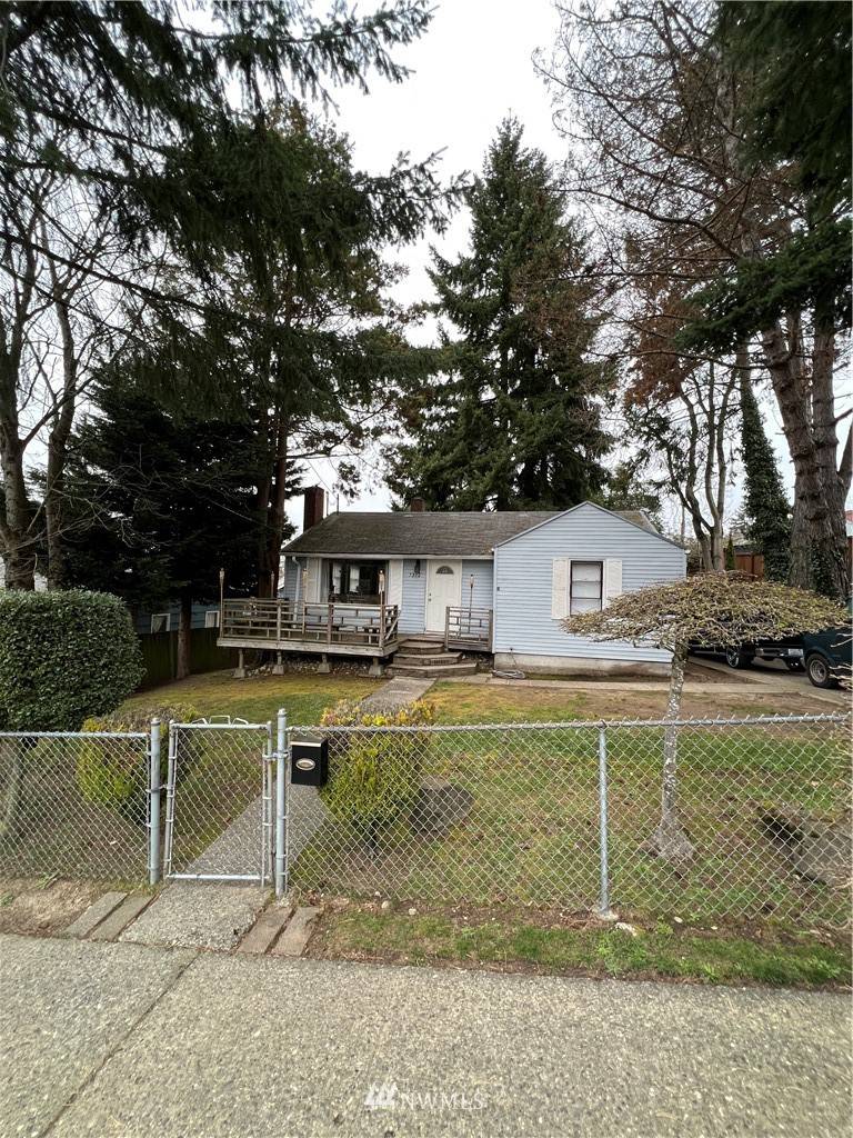 7212 S 115th ST, Seattle, WA 98178