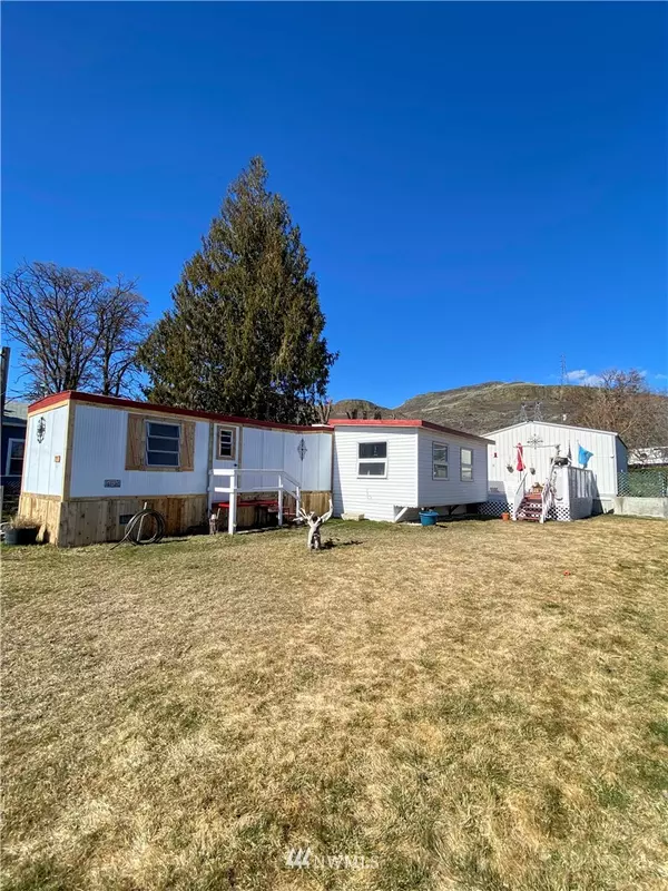 304 E ST, Grand Coulee, WA 99133