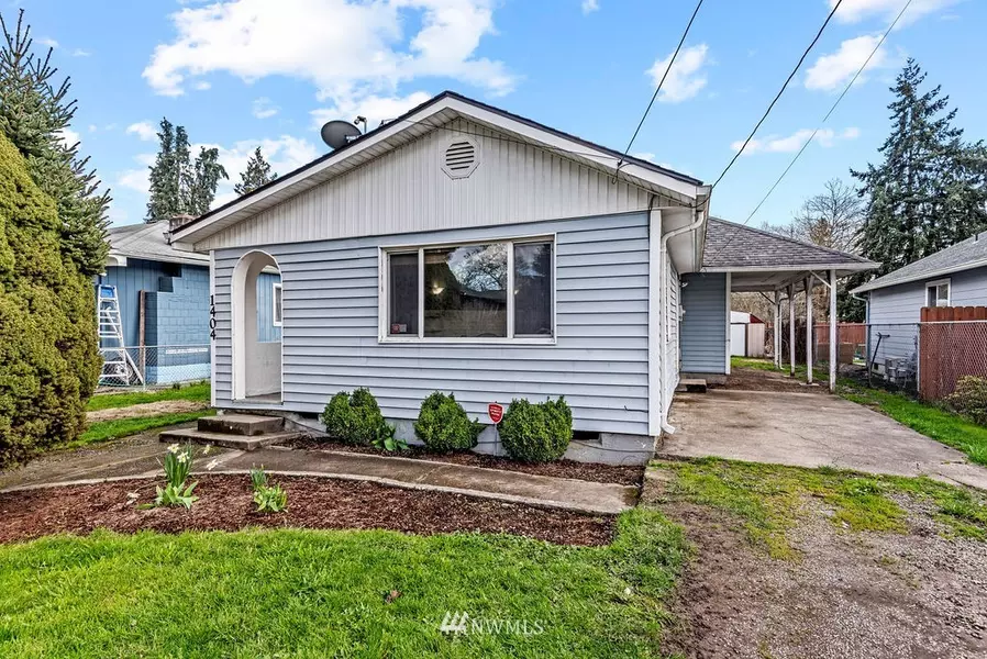 1404 S 8th AVE, Kelso, WA 98626