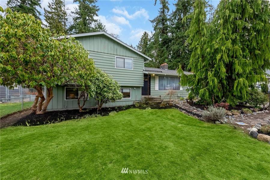 18633 78th PL W, Edmonds, WA 98026